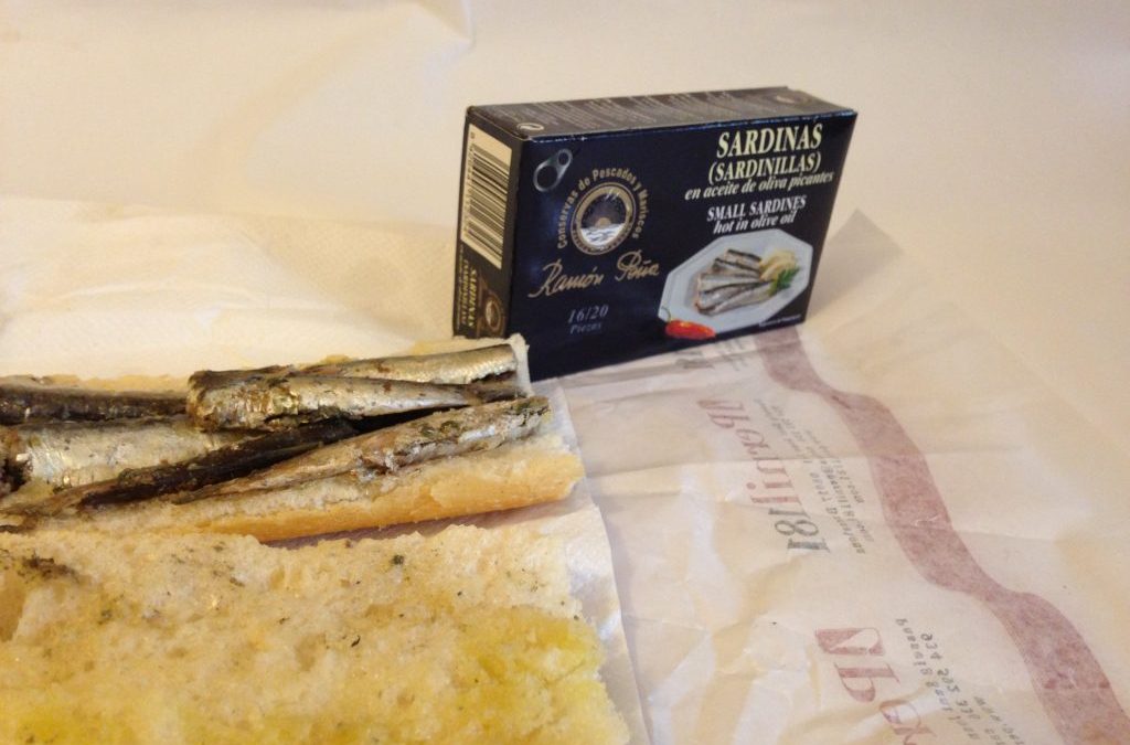 Bocadillo de sardinas, ¡la mejor manera de darle la bienvenida al buen tiempo!